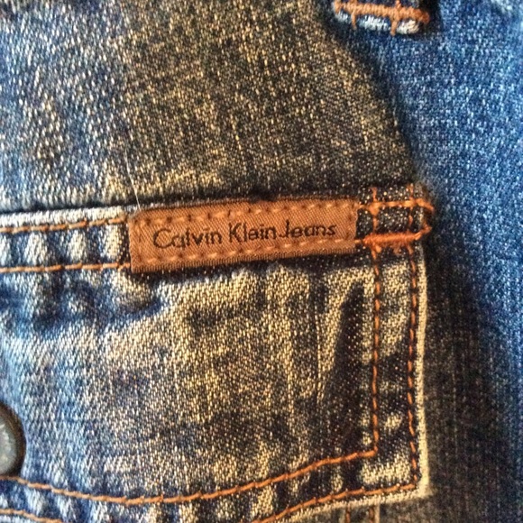 Cute Calvin Klein Jean Shorts size 10 - Picture 4 of 5